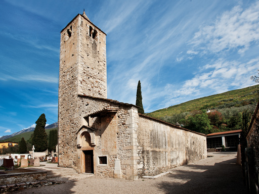 The church of San Zeno de l’Oselet