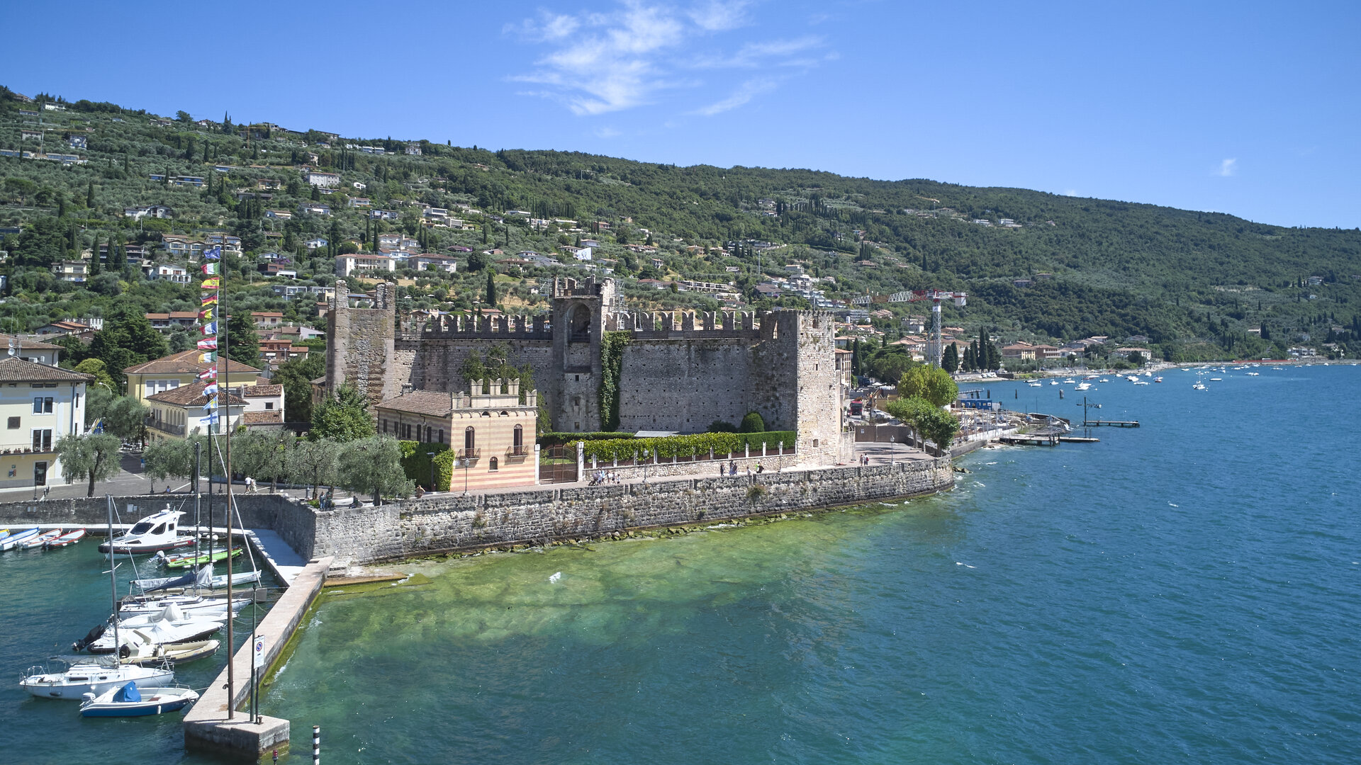 torri-del-benaco-lake-garda-veneto